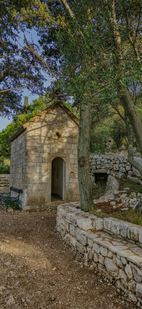 Building behind the monestary.