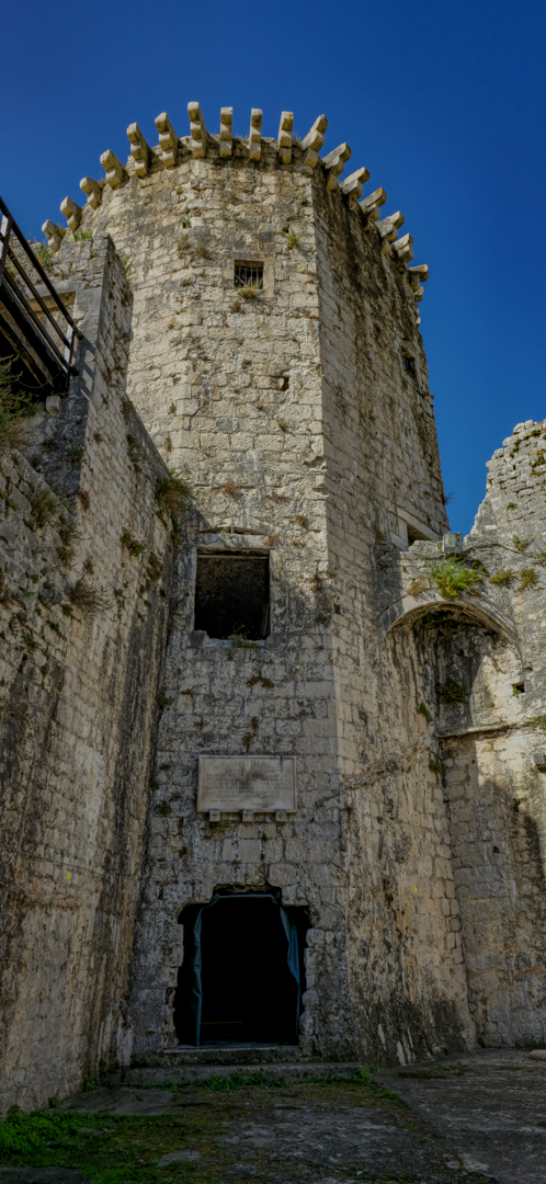 Kamerlengo Fortress tower.